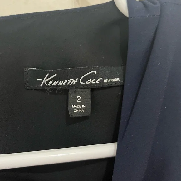 Kenneth Cole Elegant Navy Sleeveless Dress size 2 - Picture 5 of 9